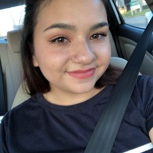 Meet your Posher, Marissa